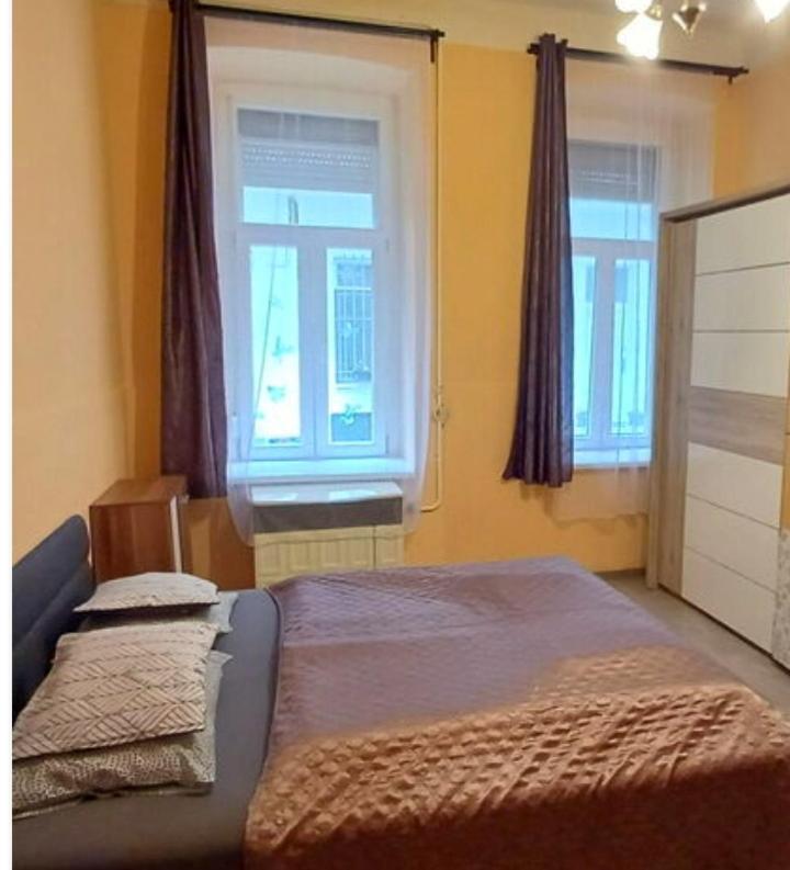 Happy Apartman Budapest Esterno foto